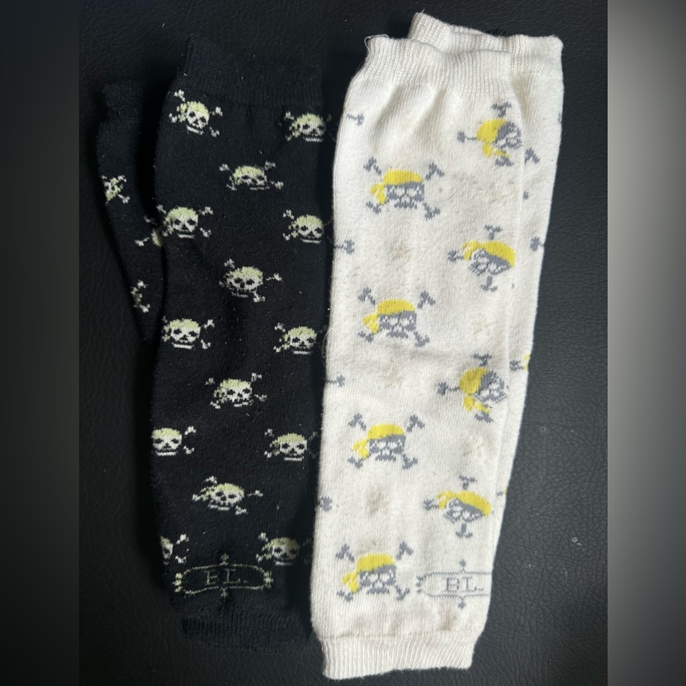 LUC 2 pk baby leg warmers skull black//green/white and white/yellow/grey